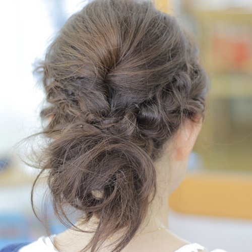 女性のヘアー